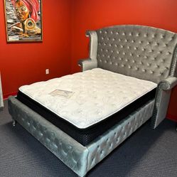 Velvet 5 Pcs Bedroom Set Queen or King Beds Dressers Nightstands Mirrors and Chest With İnterest Free Payment Options Alzire