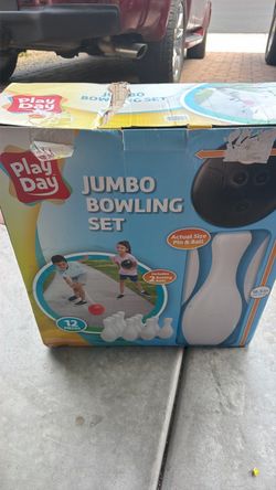Play Day Jumbo Bowling Set