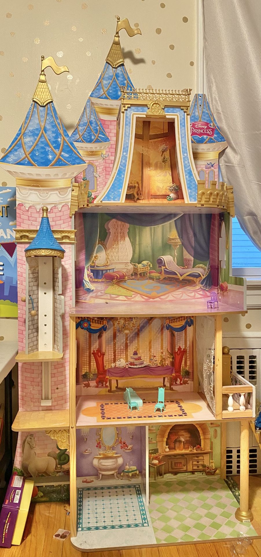 FREE- Life size barbie house