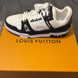 LV Trainer Sneakers 