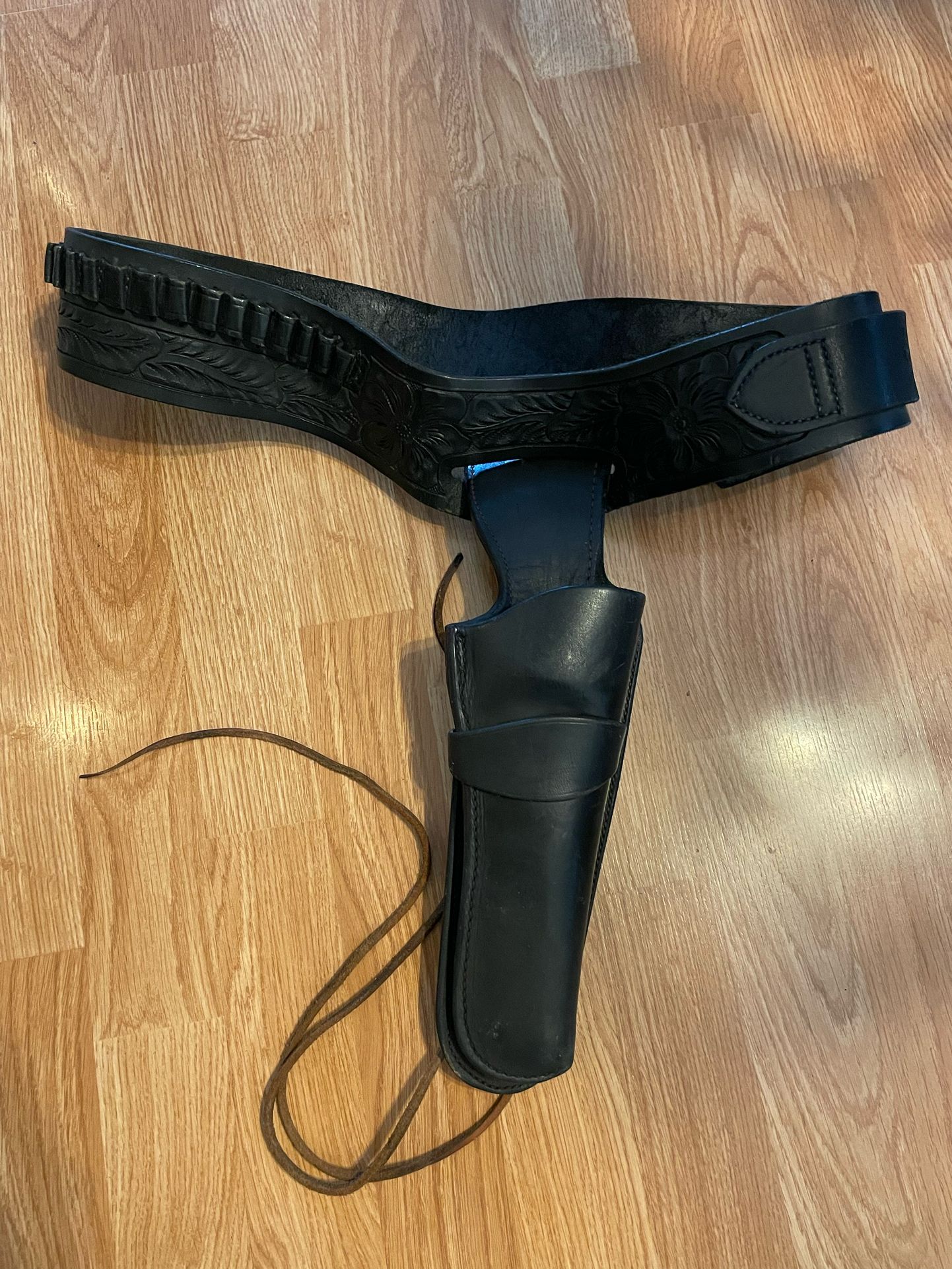 Idaho Leather Company Pistol/ Ammo Holster