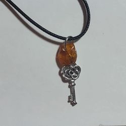 amber key