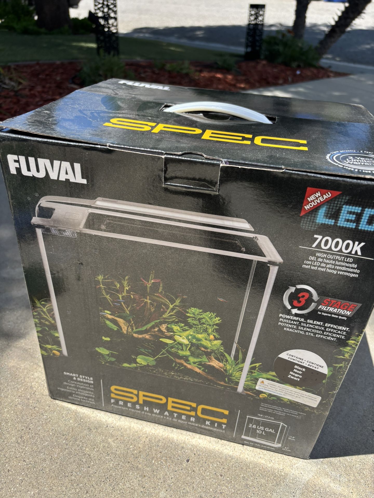 Fluval spec Plus Tons Of Supplies