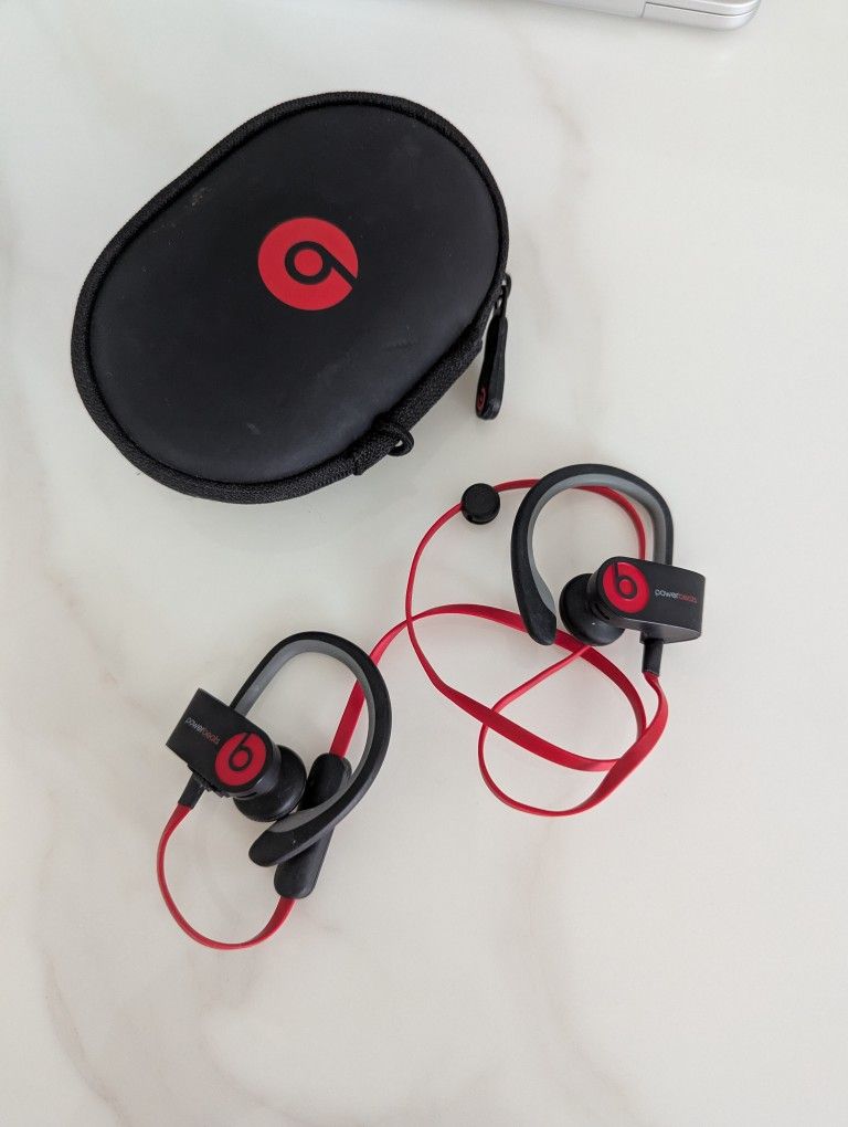 Powerbeats Earbuds