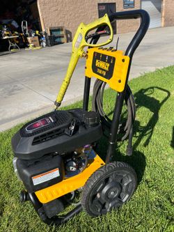 DeWalt 3100 PSI Gas Pressure Washer
