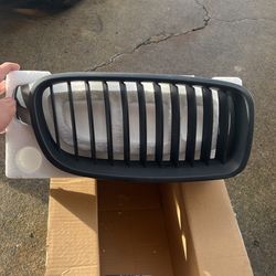 BMW Grill 335 2012