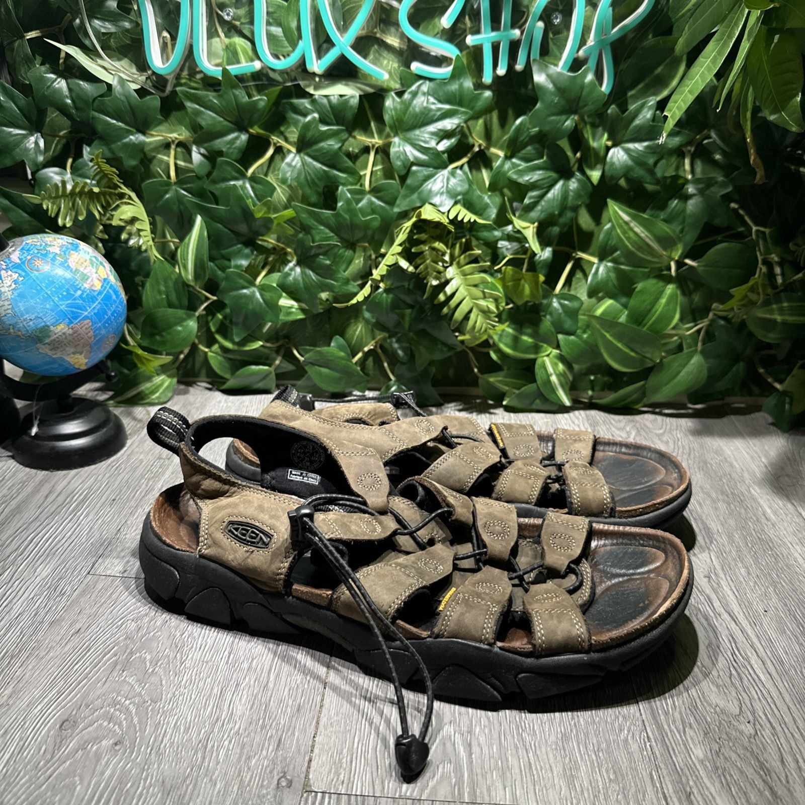 Keen Daytona II Sandals Men's 13 Brown Leather Cork Open Toe Fisherman Outdoor