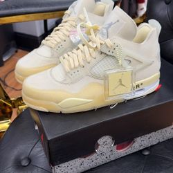 Off White Jordan 4 