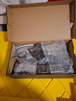 NEW IN BOX MENS TIMBERLAND SHOES
