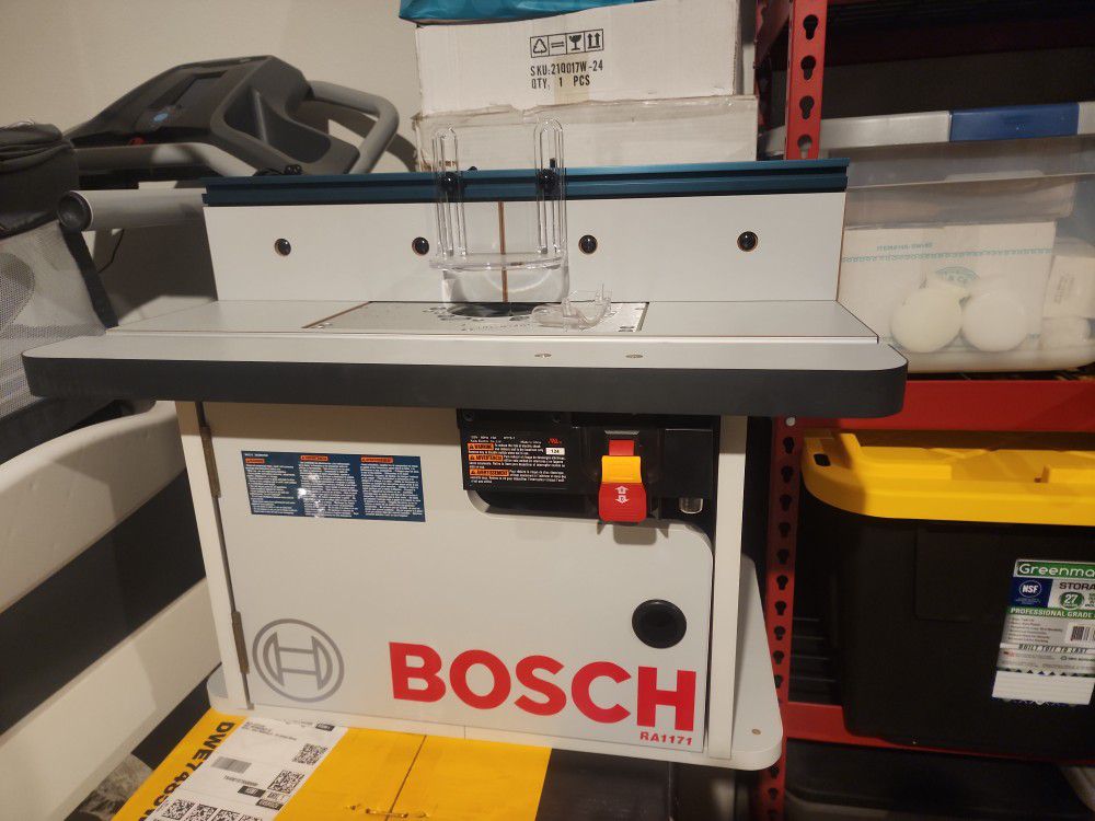 Bosch RA1171 Router Table