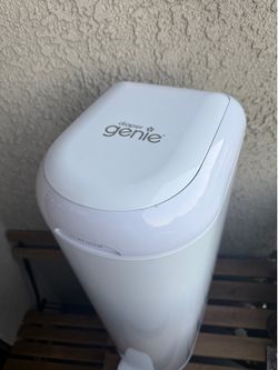Hardly Used Diaper Genie