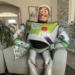 Giant Buzz Lightyear Balloon