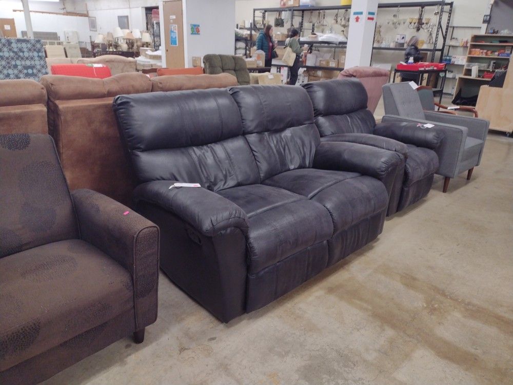 Black Double Recliner
