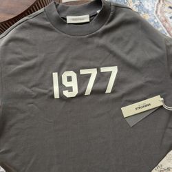 Essentials 1977 Shirt Men M