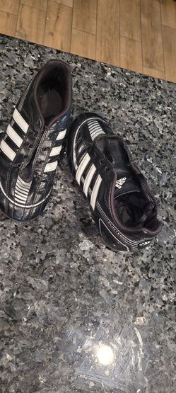 Adidas Soccer Cleats Sz 1