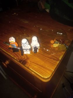 Four star wars figures