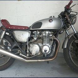 1975 Honda CB550 Cafe Racer