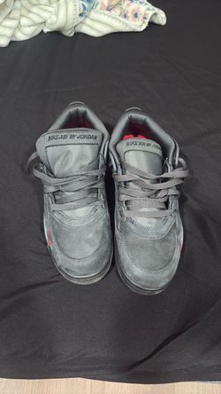 Nigel Sylvester Nike Air Jordan 4 RM SP "Driveway Grey" SIZE 6Y used once still clean NO BOX