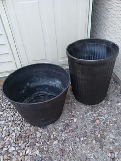 Extra Large Plastic Pots