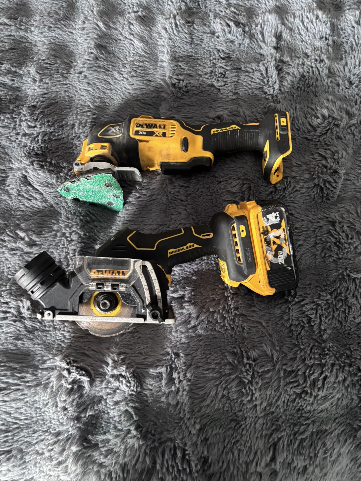 2 Dewalt XRs