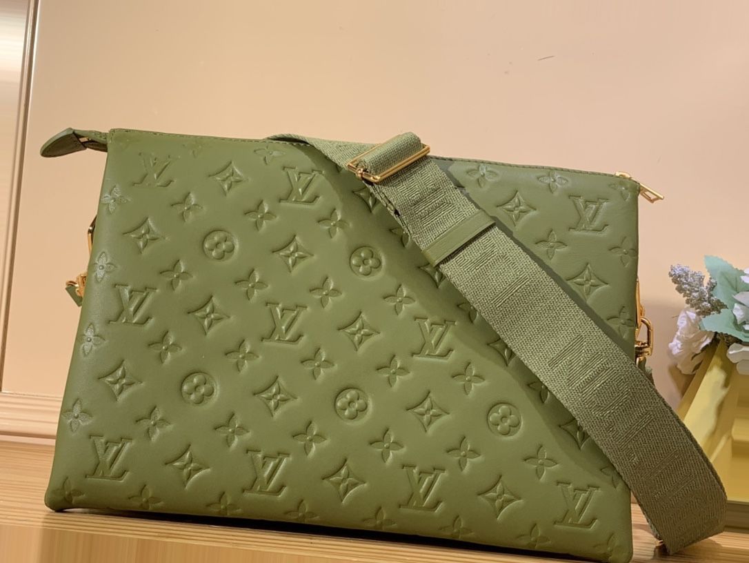 Louis Vuitton Coussin MM Bags for Sale in New York, NY - OfferUp