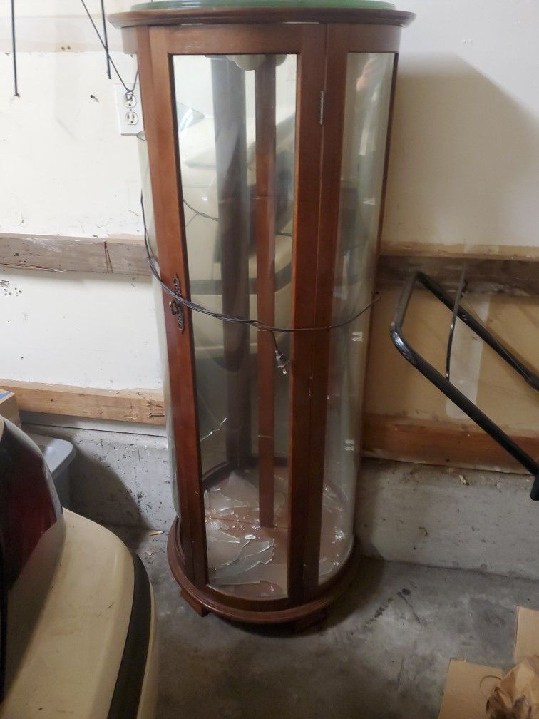 CHINA CABINET 