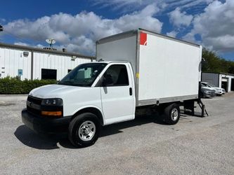 2021 Chevrolet Express Commercial Cutaway