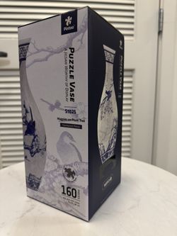 Board game & puzzle bundle - 3D Puzzle Vase, Exploding Kittens, Game of Things