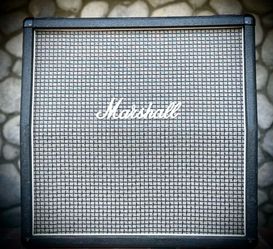 Marshall 1960a speaker cabinet