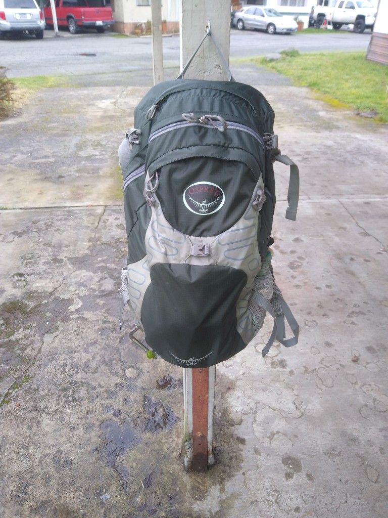Osprey Camping Hiking Backpack
