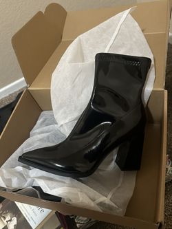 Women’s Black Heel Ankle Boots