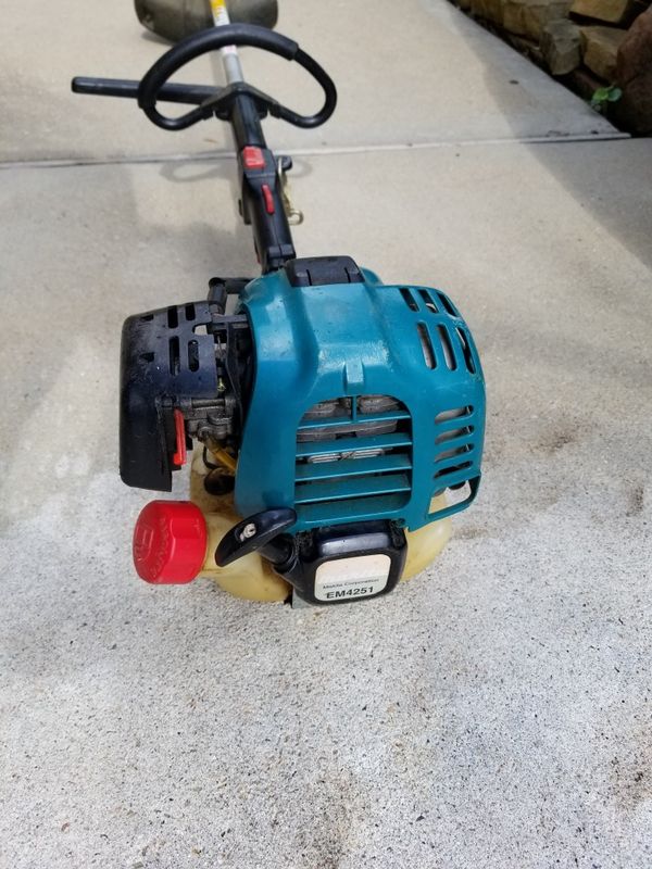Makita 4Stroke String Trimmer for Sale in Sugar Land, TX OfferUp