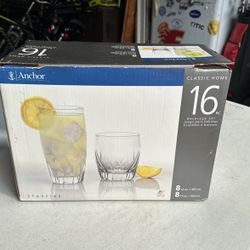 16 Piece beverage set