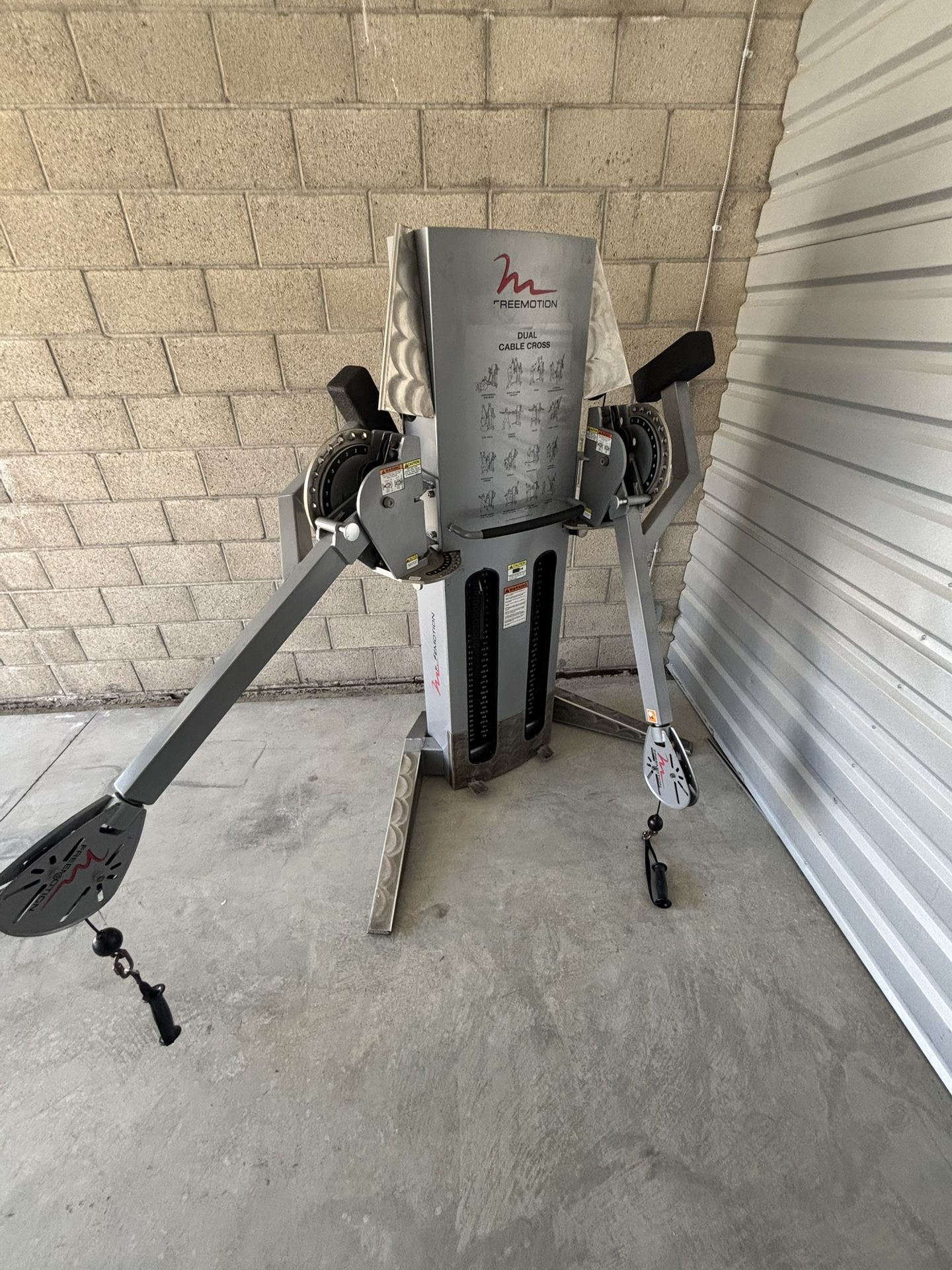 Freemotion Dual Cable Cross for Sale