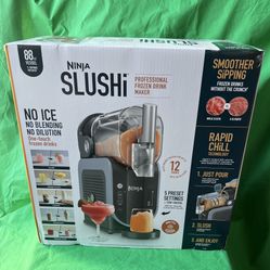 Ninja SLUSHi 88oz Pro Frozen Drink Maker