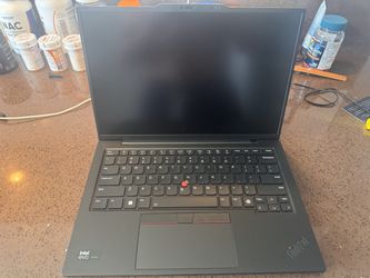 Lenovo ThinkPad X1 Carbon Gen 12 – Like New – Core Ultra 5 / 16GB / 512GB