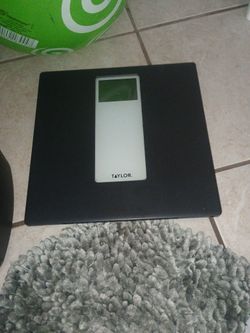 Taylor digital glass bathroom scale
