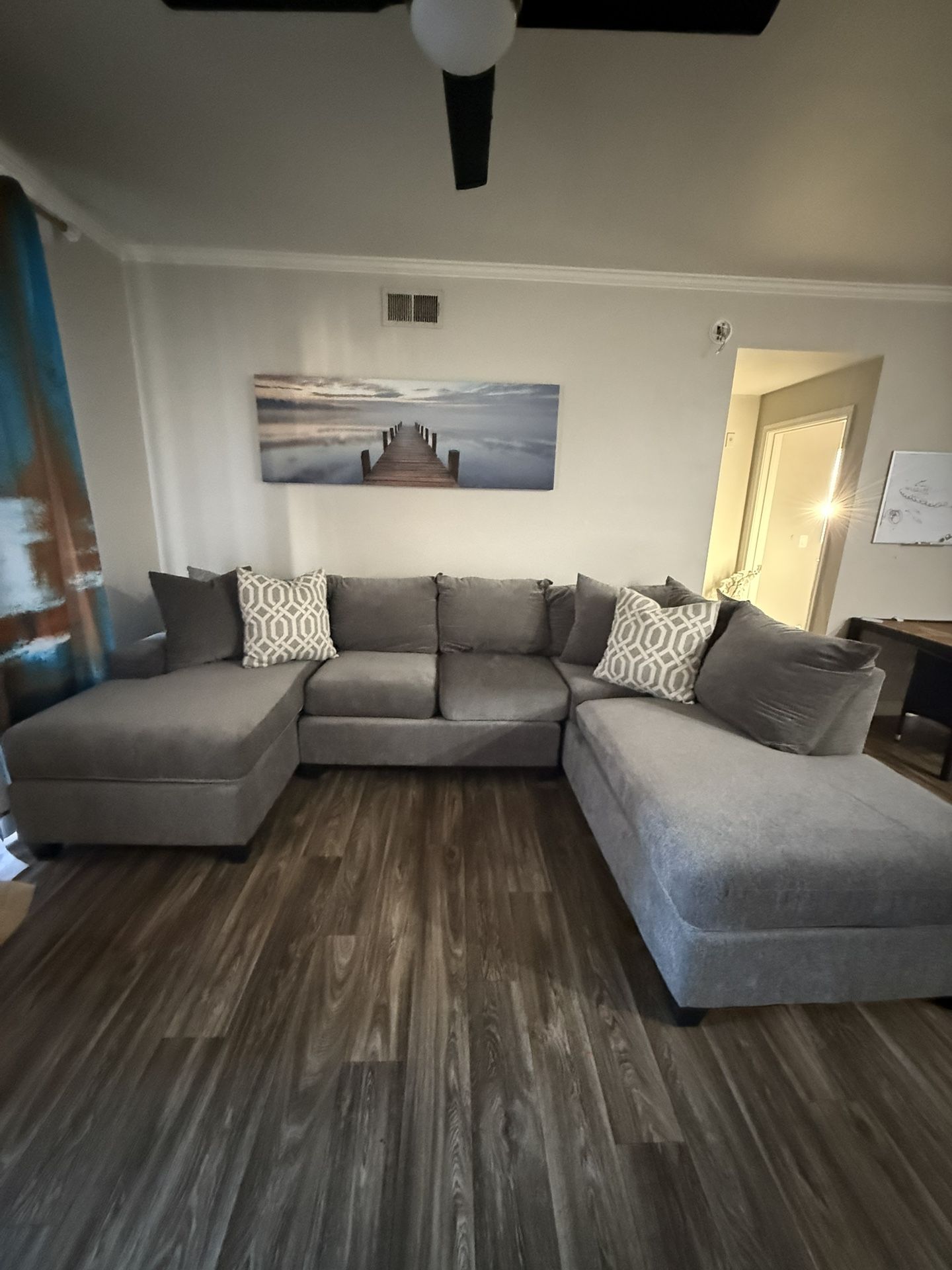 Modern Grey Sectional Sofa – Great Condition!