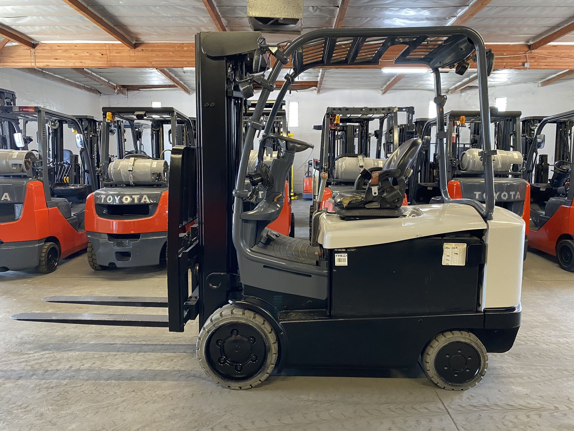 2018 Crown FC 5K Capacity Forklift 