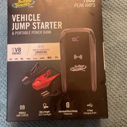 Battery Tender 1000 Peak Amps Vehicle Jump Starter