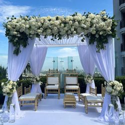 Flower Arrangements 