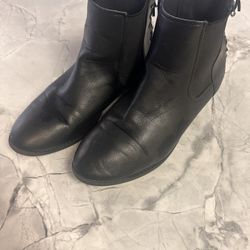 Black Booties Women Size 9.5/10