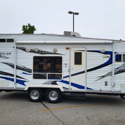 2009 Stellar Toy Hauler For Sale/ Trade For Tactor Or Min Ex