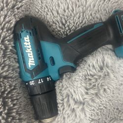 Makita DF333DZ 12V Max CXT Drill Driver 10.8V