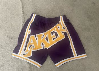 Mitchell & Ness Lakers Shorts 
