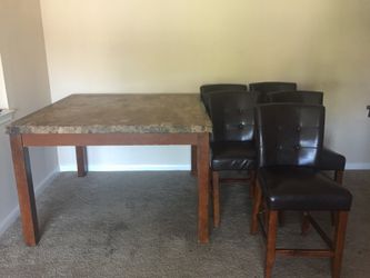 Dining Table an chairs