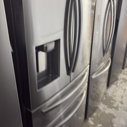 Samsung French door refrigerator