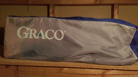 Grayco pop up playpen for puppy/puppies