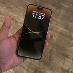 Unlocked iPhone 14 Pro Max 1TB