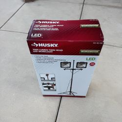 Husky 7000 Lumen Worklight 